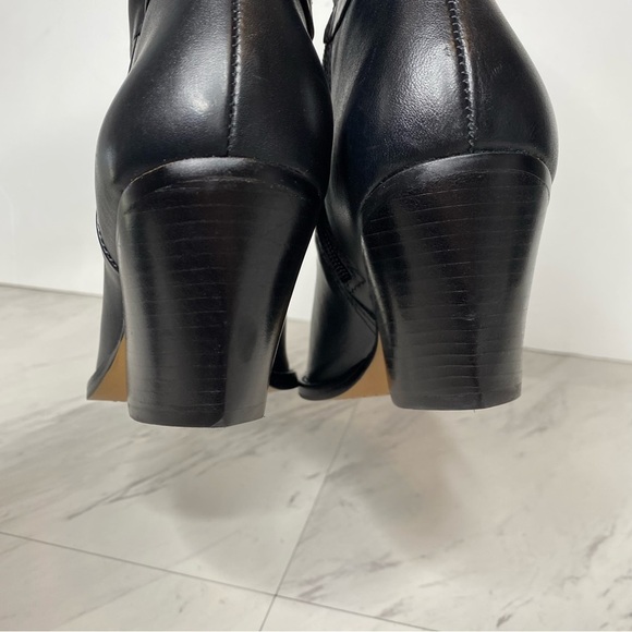 Vince Camuto Nerlinji Black Leather Bootie 7M - Picture 4 of 15